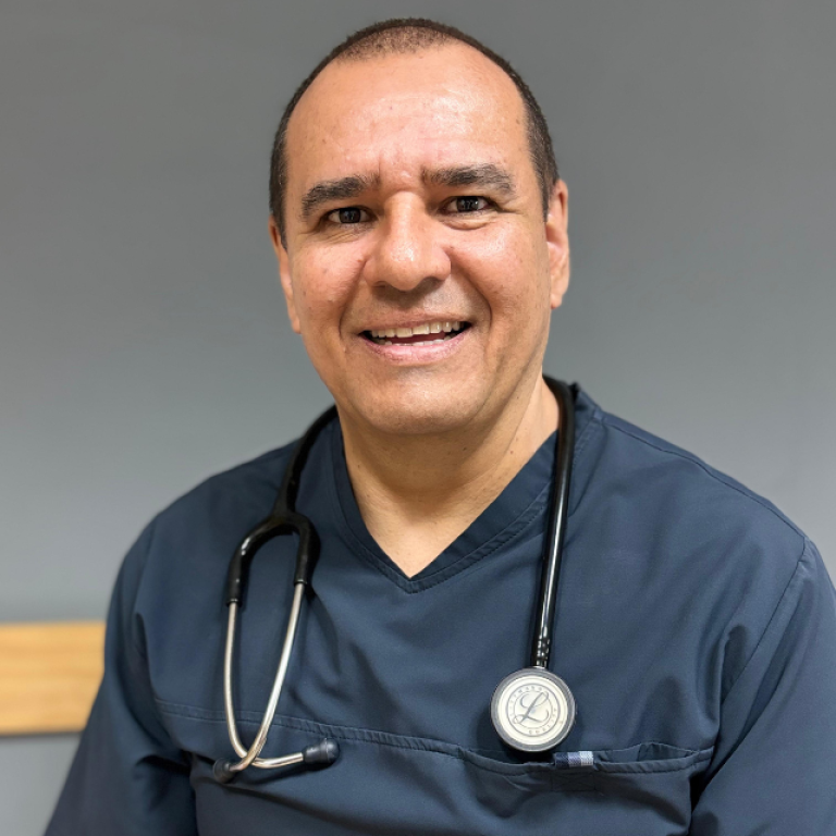 Dr. Iván Kafarela